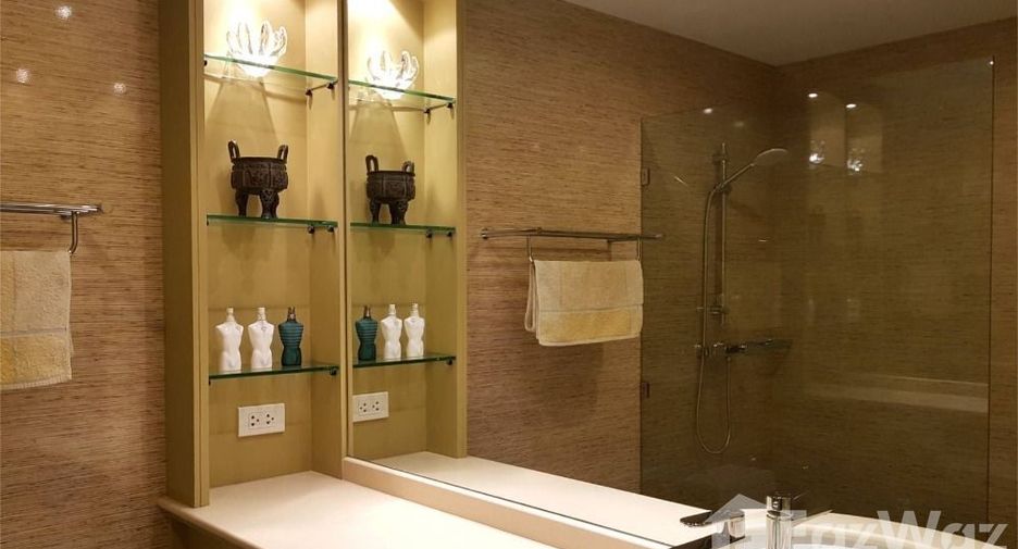 For sale 1 bed condo in Watthana, Bangkok