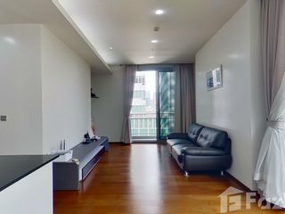 For rent 2 bed condo in Watthana, Bangkok