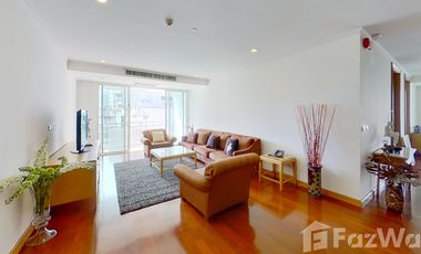 For rent 3 bed condo in Khlong Toei, Bangkok