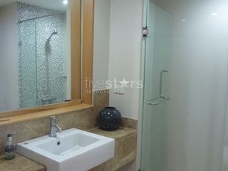 For rent 2 bed condo in Pathum Wan, Bangkok