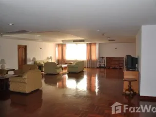 For rent 5 bed condo in Khlong Toei, Bangkok