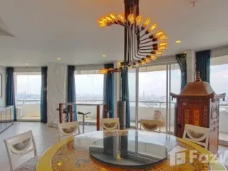 For rent 5 bed condo in Bang Phlat, Bangkok