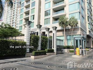 For rent 3 bed condo in Pathum Wan, Bangkok