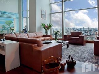 For rent 3 bed condo in Pathum Wan, Bangkok