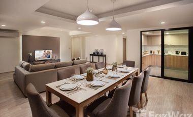 For rent 3 bed condo in Watthana, Bangkok