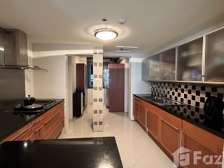 For rent 3 Beds condo in Pathum Wan, Bangkok