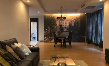 For rent 2 bed condo in Pathum Wan, Bangkok