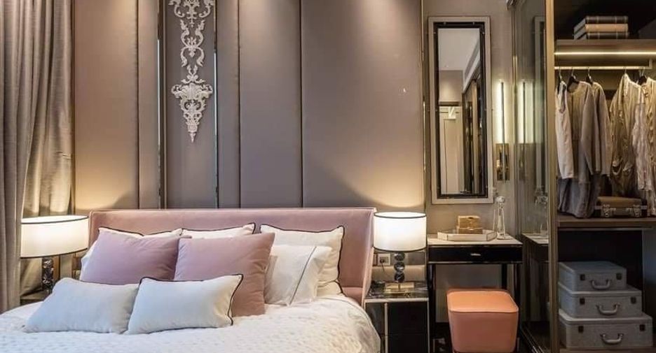 For sale 1 bed condo in Khlong Toei, Bangkok