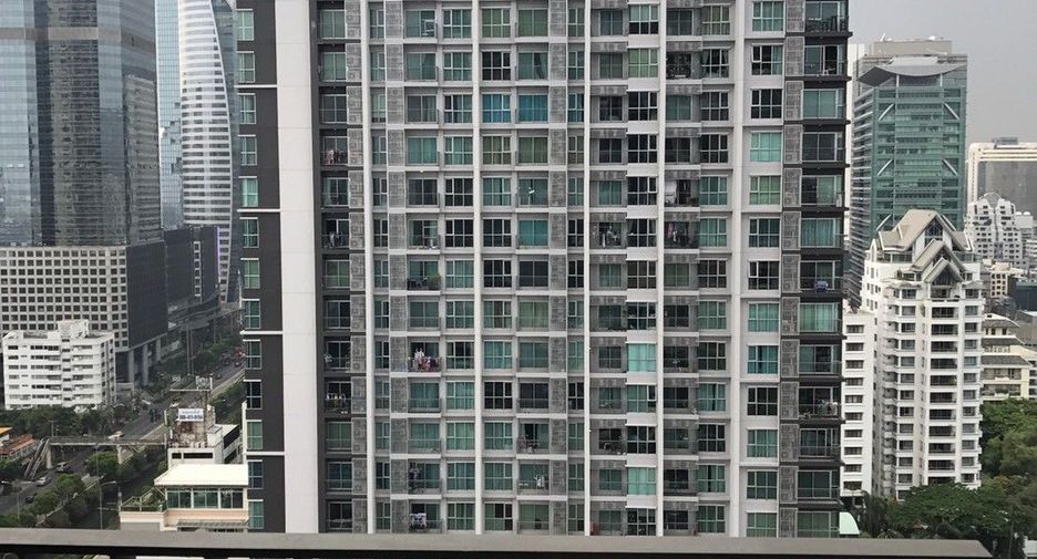 For rent 1 bed condo in Sathon, Bangkok