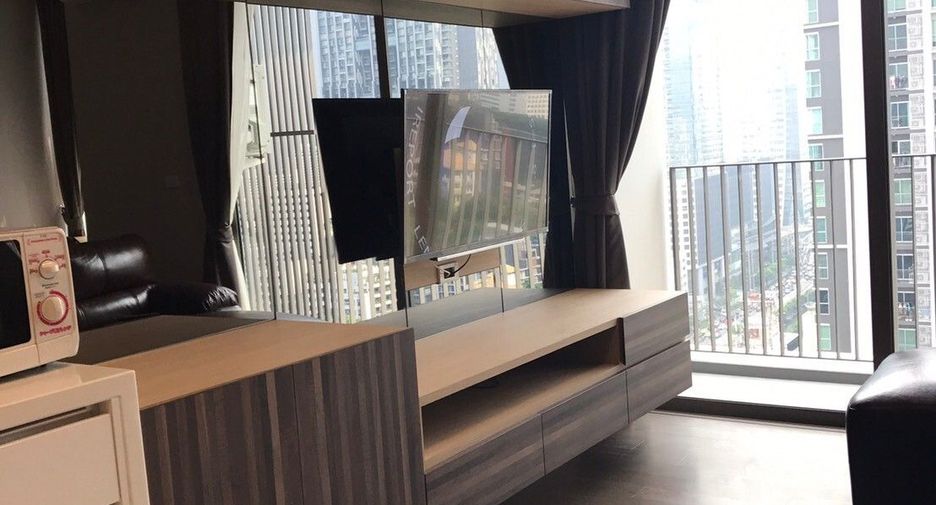 For rent 1 bed condo in Sathon, Bangkok
