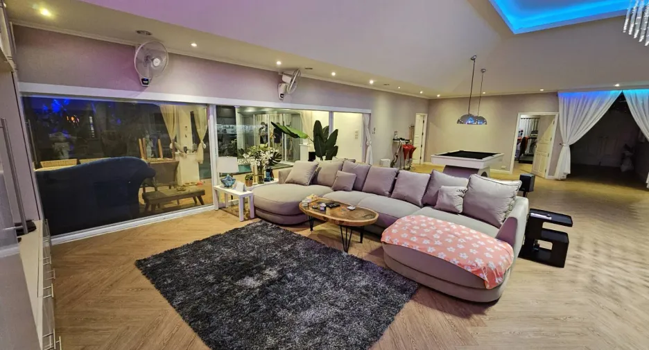 For sale 4 bed villa in Bang Lamung, Chonburi
