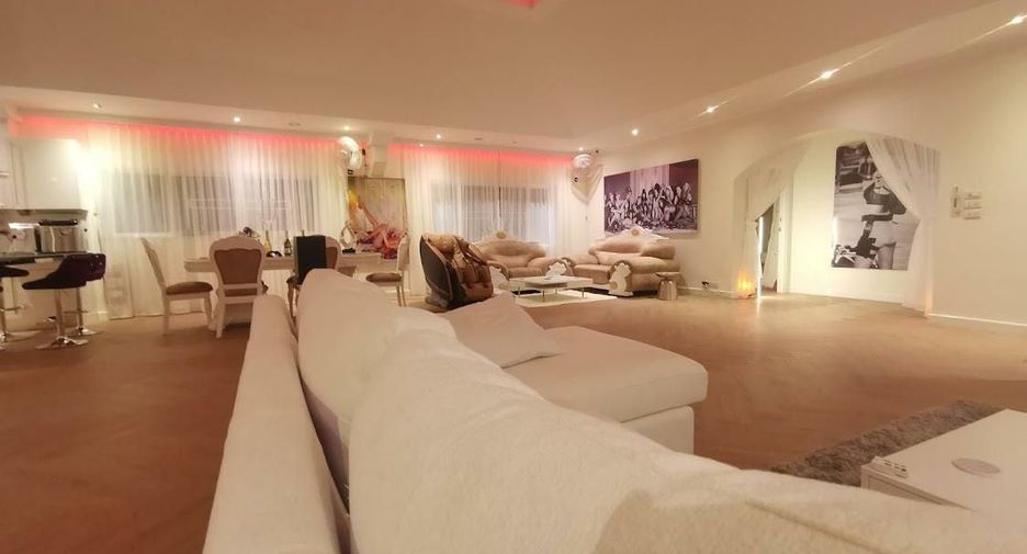 For sale 4 bed villa in Bang Lamung, Chonburi