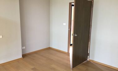 For sale 1 bed condo in Ratchathewi, Bangkok