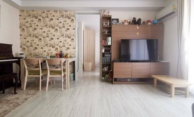 For sale 2 bed condo in Huai Khwang, Bangkok