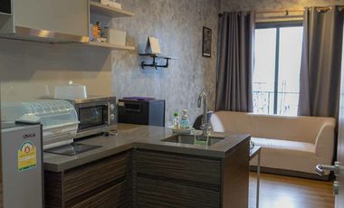 For sale 1 bed condo in Phaya Thai, Bangkok