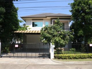 For sale 3 Beds house in Thung Khru, Bangkok