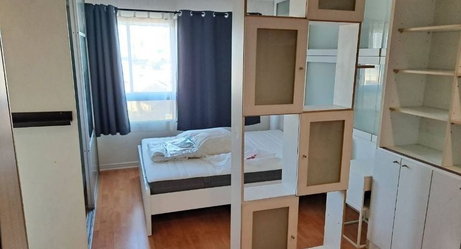 For sale studio condo in Phaya Thai, Bangkok