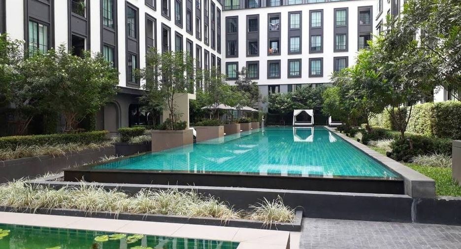 For sale studio condo in Pathum Wan, Bangkok