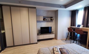 For sale studio condo in Khlong San, Bangkok