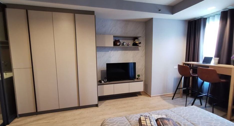 For sale studio condo in Khlong San, Bangkok