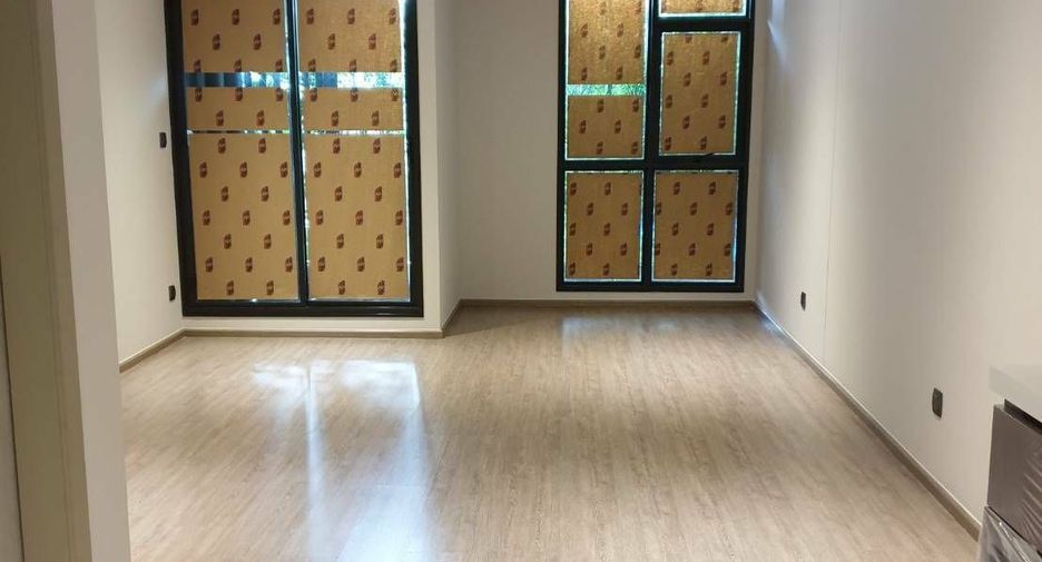 For sale スタジオ condo in Watthana, Bangkok