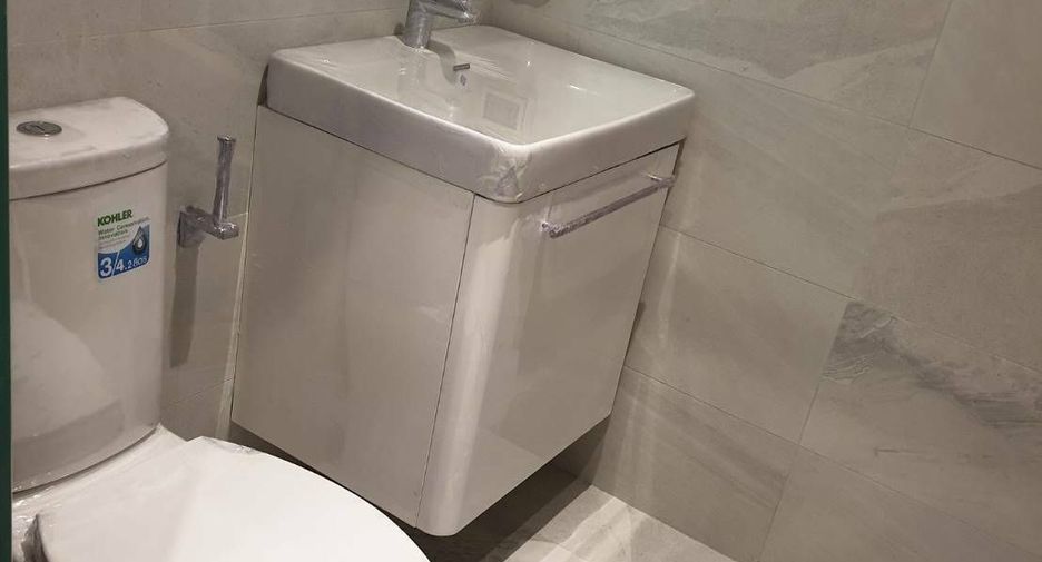 For sale スタジオ condo in Watthana, Bangkok