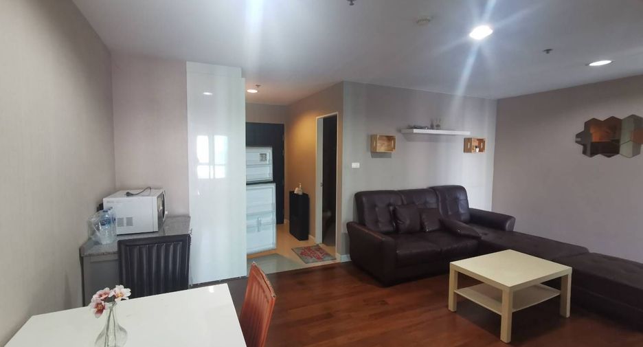 For sale 1 bed condo in Huai Khwang, Bangkok