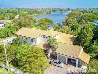 For sale 6 bed villa in San Pa Tong, Chiang Mai