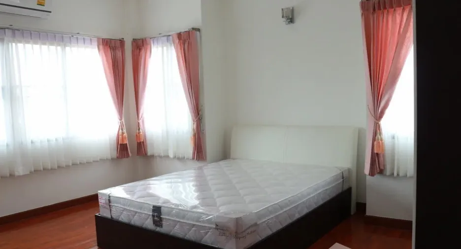 ขาย 4 เตียง บ้านเดี่ยว ใน หางดง, เชียงใหม่