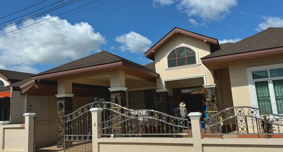 For sale 3 bed house in Ban Bueng, Chonburi