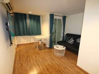 For sale 2 Beds condo in Wang Thonglang, Bangkok