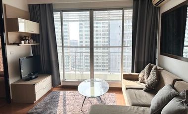 For sale 2 bed condo in Pathum Wan, Bangkok