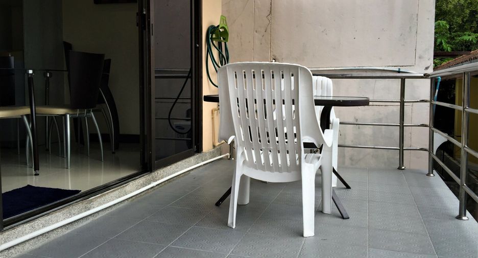 For sale 2 bed apartment in Kathu, Phuket