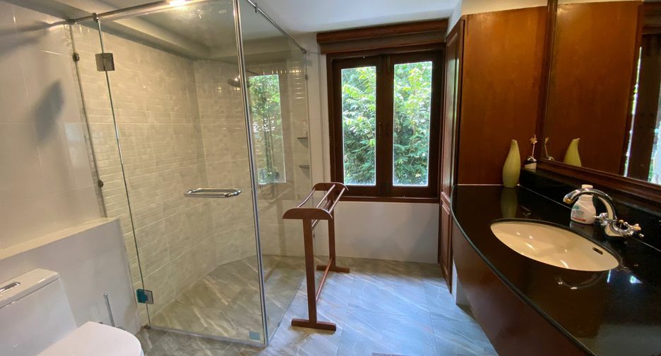 For rent 4 bed villa in Thalang, Phuket