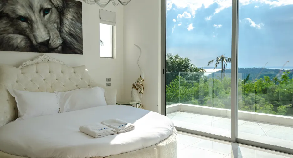 For rent 3 bed condo in Mueang Phuket, Phuket