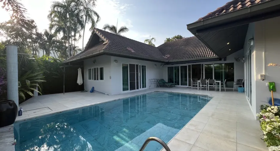 For sale 3 bed villa in Mueang Phuket, Phuket