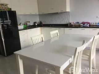 For sale 2 bed condo in Kathu, Phuket
