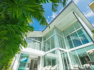 For sale 4 bed villa in Thalang, Phuket