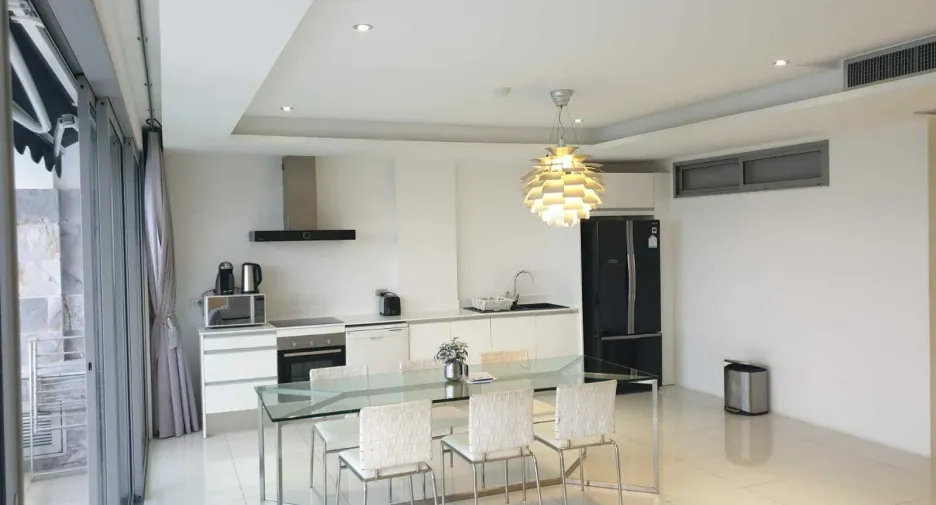 For sale 2 bed condo in Mueang Phuket, Phuket