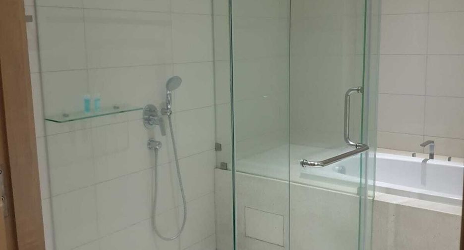 For sale 2 Beds condo in Mueang Phuket, Phuket