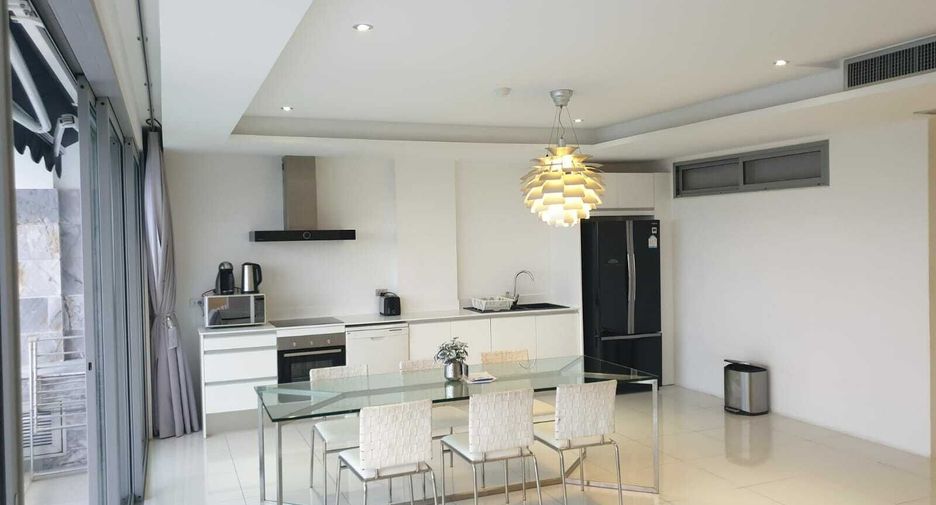 For sale 2 Beds condo in Mueang Phuket, Phuket
