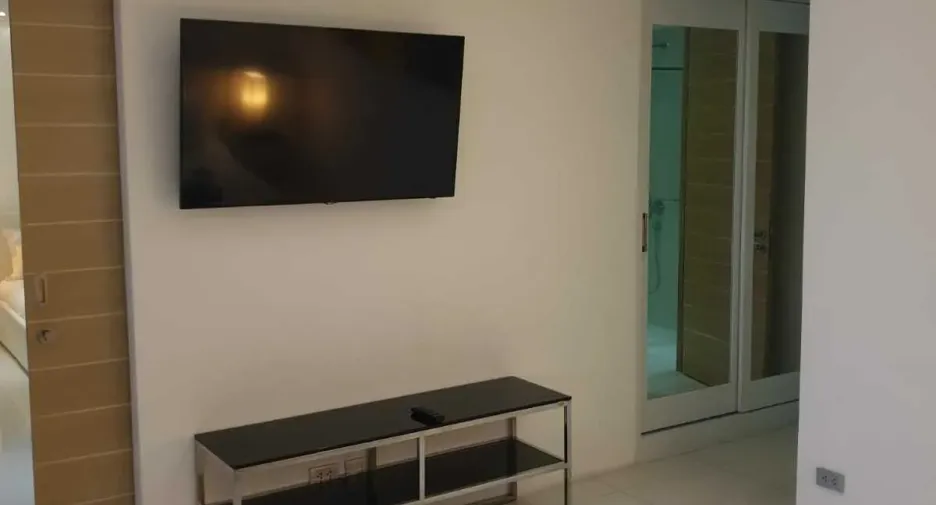 For rent 2 bed condo in Mueang Phuket, Phuket