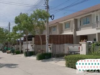 For sale 3 bed townhouse in Mueang Chachoengsao, Chachoengsao