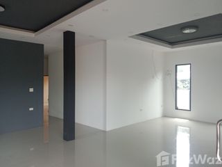 For rent 3 bed house in Khueang Nai, Ubon Ratchathani