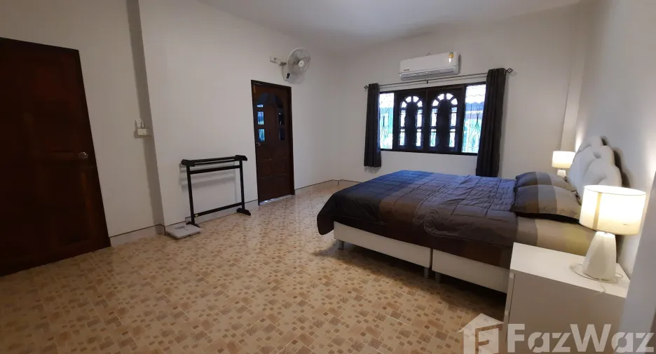 For sale 4 Beds house in Nong Ya Sai, Suphan Buri