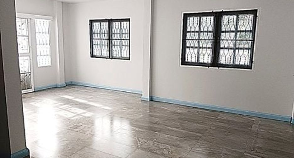 ขาย 4 เตียง บ้านเดี่ยว ใน ปากเกร็ด, นนทบุรี