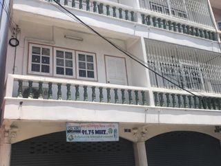 For sale 6 bed townhouse in Mueang Nonthaburi, Nonthaburi