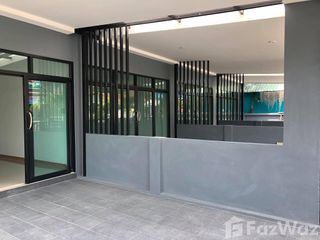 For sale 3 Beds townhouse in Ban Chang, Rayong