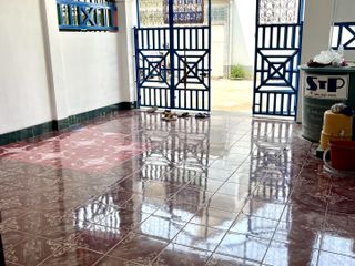For sale 2 bed townhouse in Mueang Udon Thani, Udon Thani