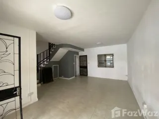 For rent 3 bed townhouse in Phutthamonthon, Nakhon Pathom